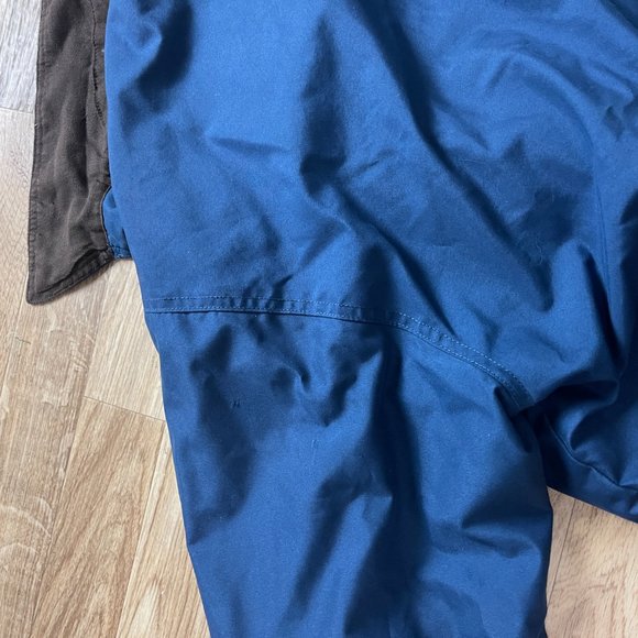 Champs Blue Windbreaker Lrg - Picture 7 of 7